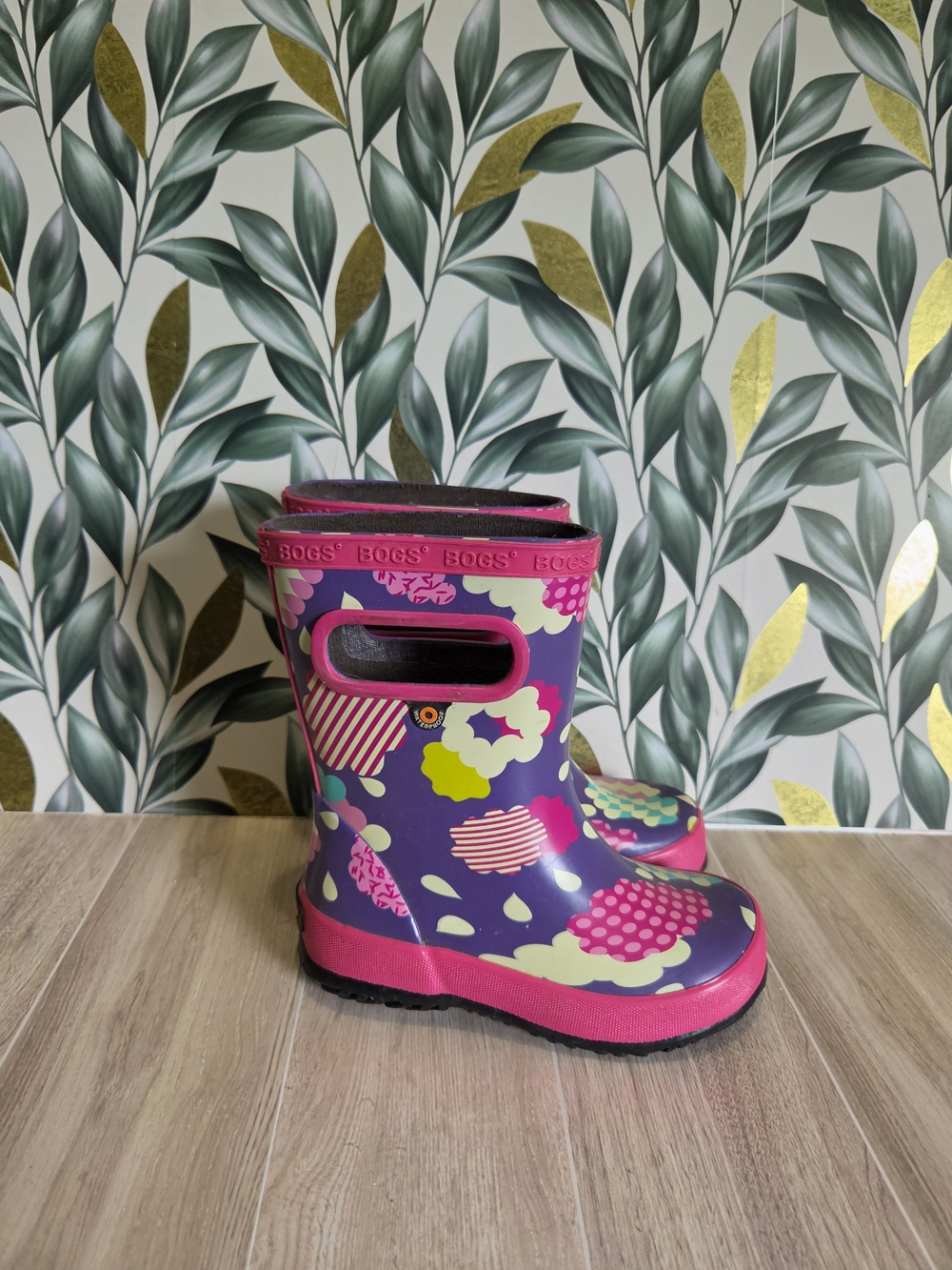 Bogs Skipper Clouds Waterproof Rain Boots Purple Pink Toddler Kids Size 9